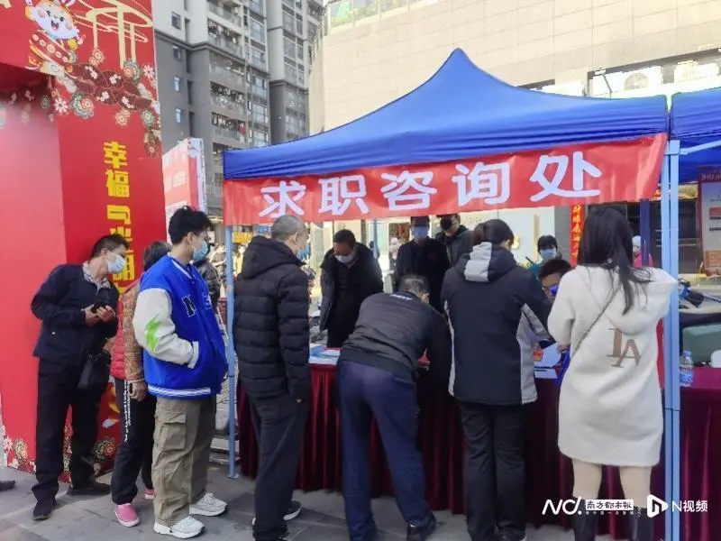 对年轻人漠不关心，建议专家不要再建议了